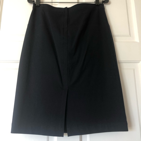 Theory “Clea” Navy Blue Pencil Skirt. Pockets. Size 6. - Picture 6 of 9
